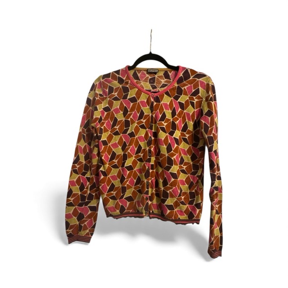 Mali Parmi Geometric Patterned Women's Button up Cardigan Sweater - Picture 3 of 11